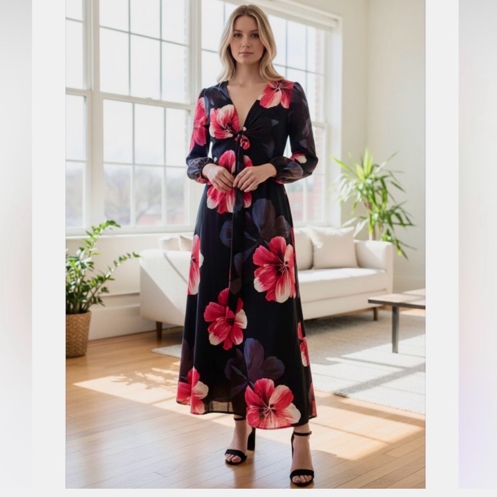 Floral Long Sleeve Maxi Dress Zesica black red blue stretch waist Size M
NWT